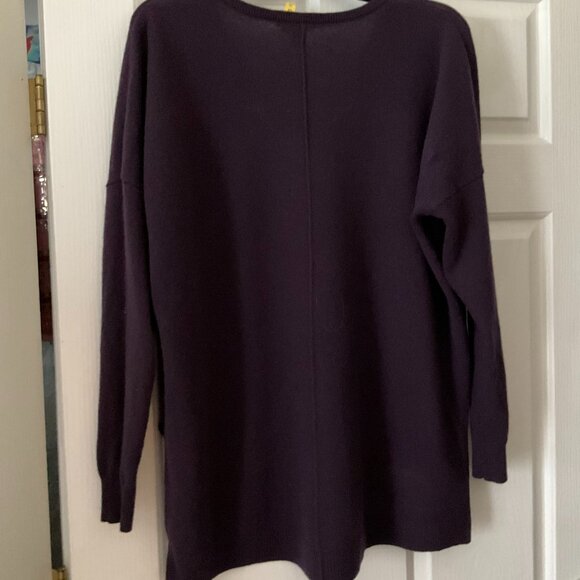 Royal purple Autumn Cashmere oversize sweater - Picture 2 of 5